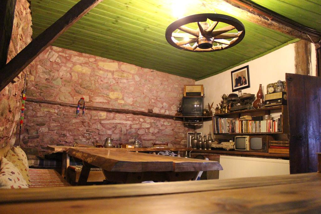 Haci Sakirler Konagi Guest House Mudurnu Eksteriør bilde