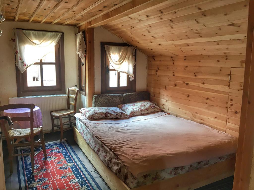 Haci Sakirler Konagi Guest House Mudurnu Eksteriør bilde